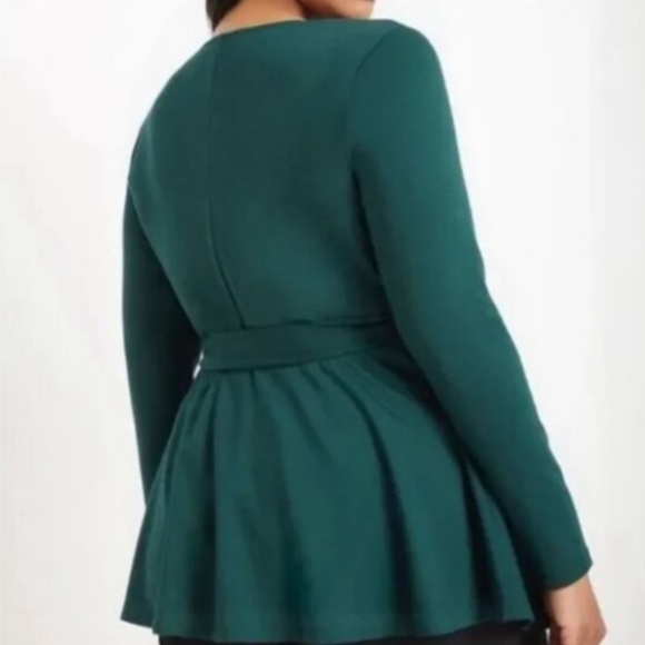 Eloquii Sz:16 Forest Green Flutter Sleeve Wrap Peplum Top Cottagecore Coquette - Picture 16 of 16